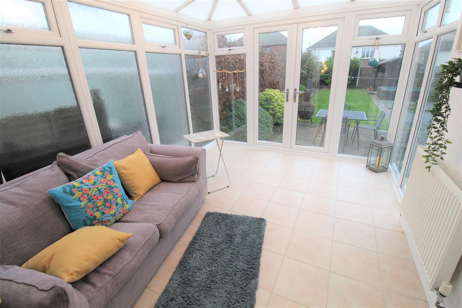 West Crescent, Sneyd Green, Stoke-On-Trent